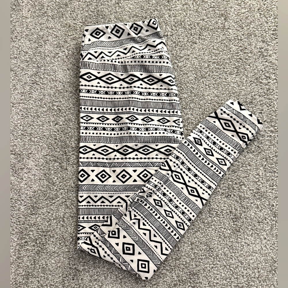 LuLaRoe - 🤍 One Size Leggings